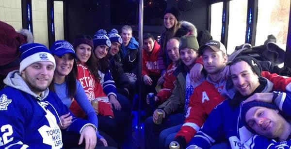 3 Reasons to Hire a Detroit Limo Service for a Red Wings Game